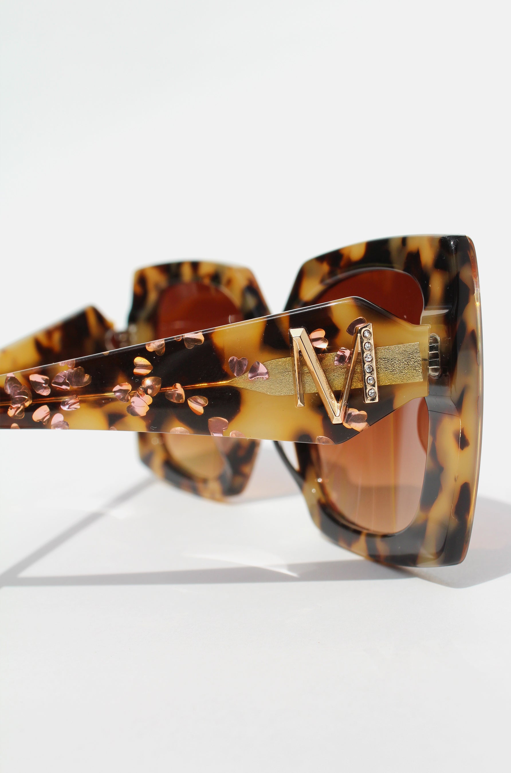 Lovetort ~ Square Sunglasses with caramel heart glitter