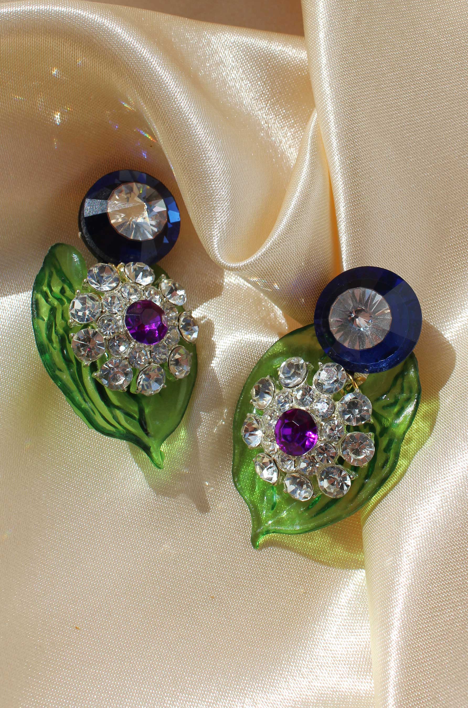 Saltpetal Earrings