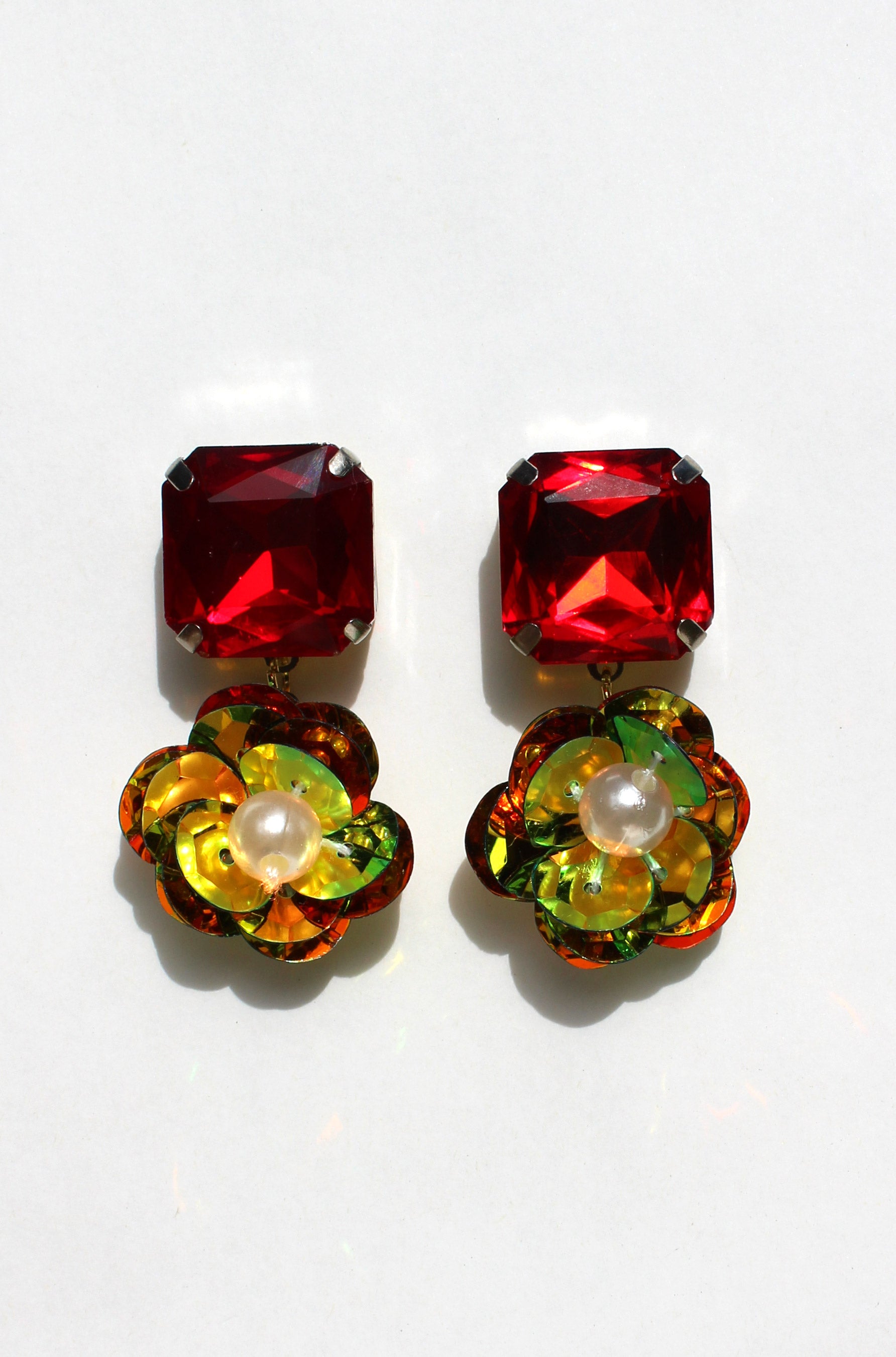 Iriruby Earrings
